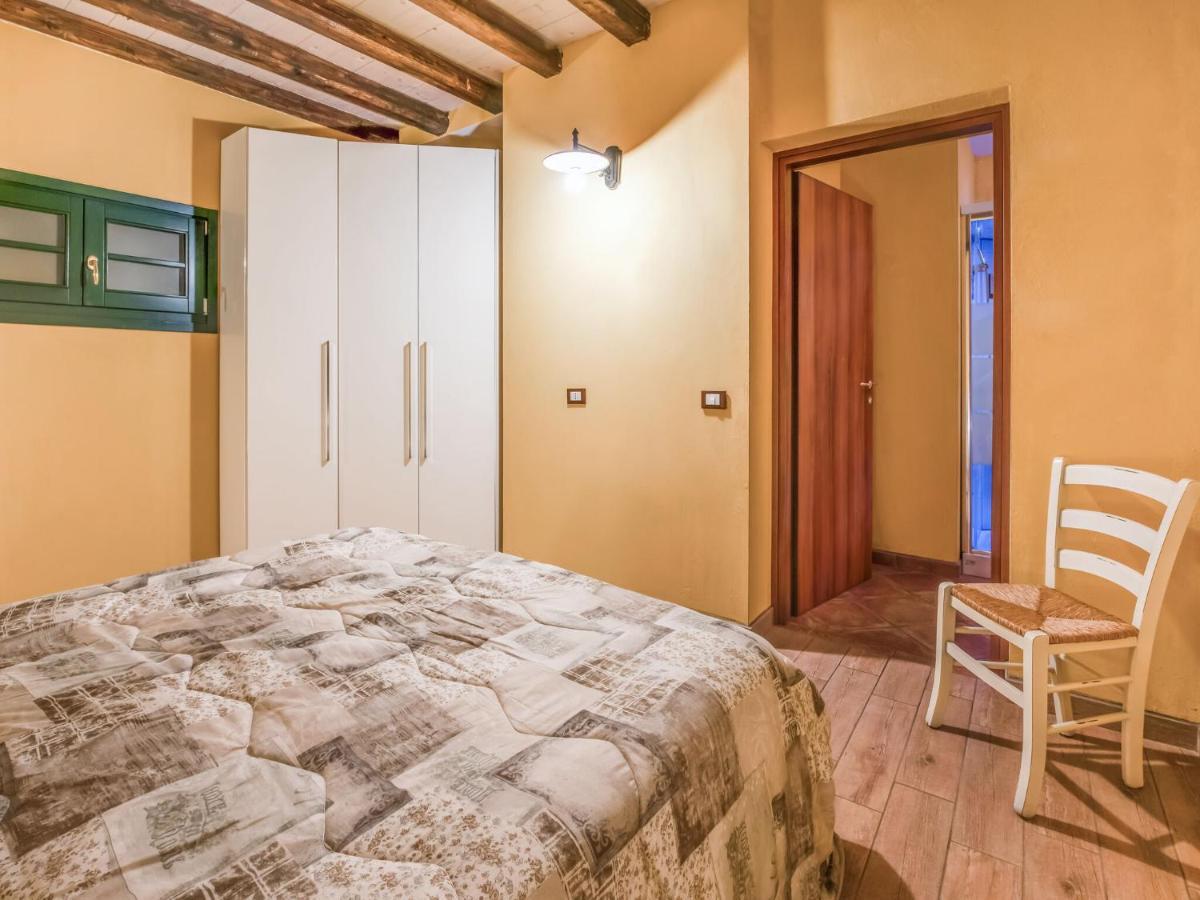 Cozy Chalet At Marone Lake Lombardy With Pool Екстер'єр фото