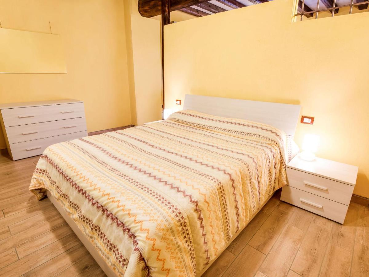 Cozy Chalet At Marone Lake Lombardy With Pool Екстер'єр фото